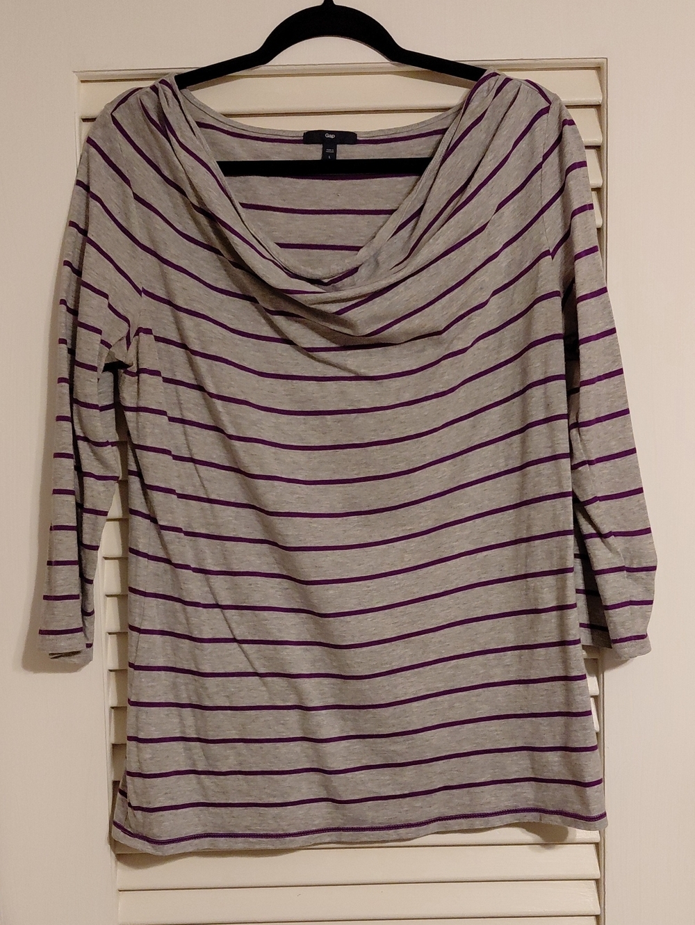 Y2K Gap Size L Gray & Purple Striped 3/4 Sleeve Top with Draped Cowl Neckline